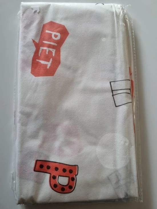 Evora Tafelkleed Sinterklaas 130x180 Cm - Sint En PIet Papieren Tafellaken - Sinterklaasfeest